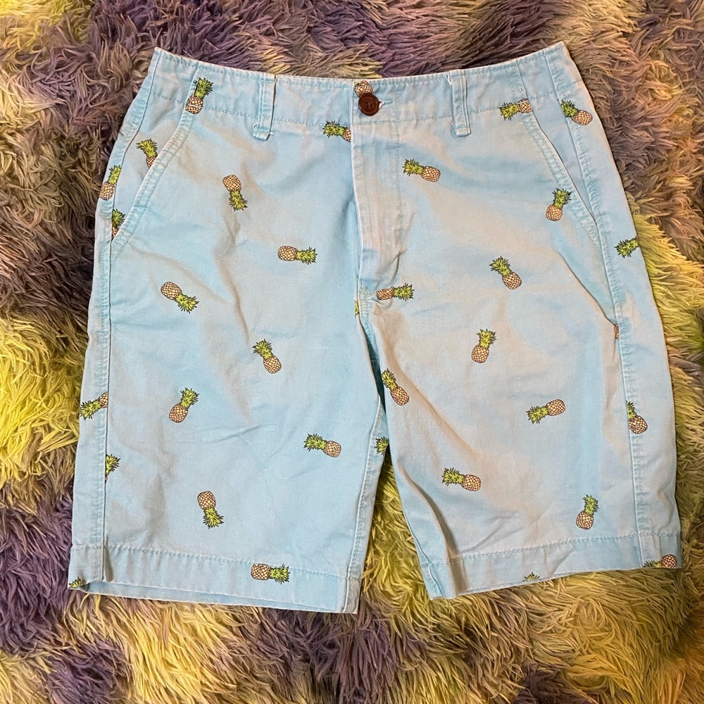 Light Blue Pineapple Men's Shorts